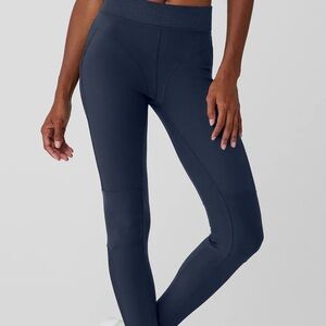 ALO Yoga navy head start set